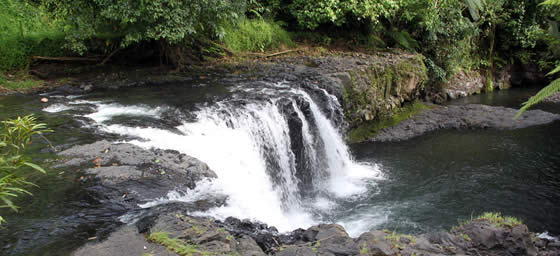 Samoa: Waterfall