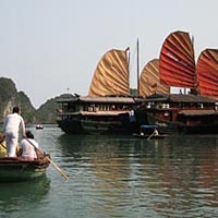Vietnam Discovered 15 Days