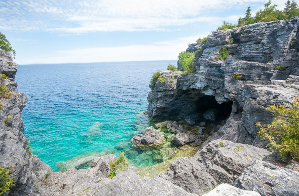 The Grotto cave in Bruce Peninsula National Park