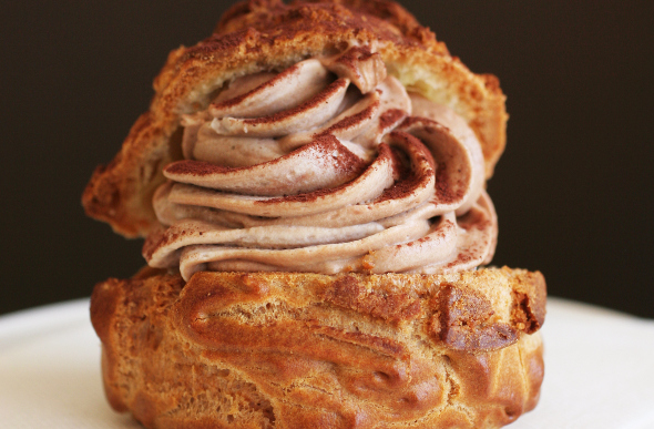 Chocolate choux cream