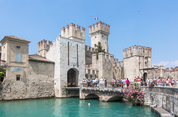 Scaglier Castle