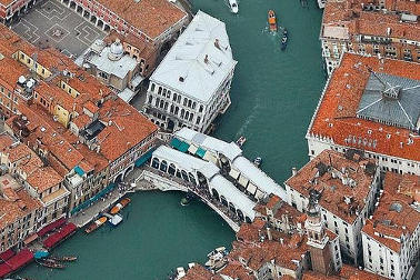 Rialto Bridge