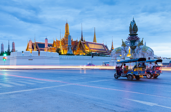 Bangkok temple and tuk tuk