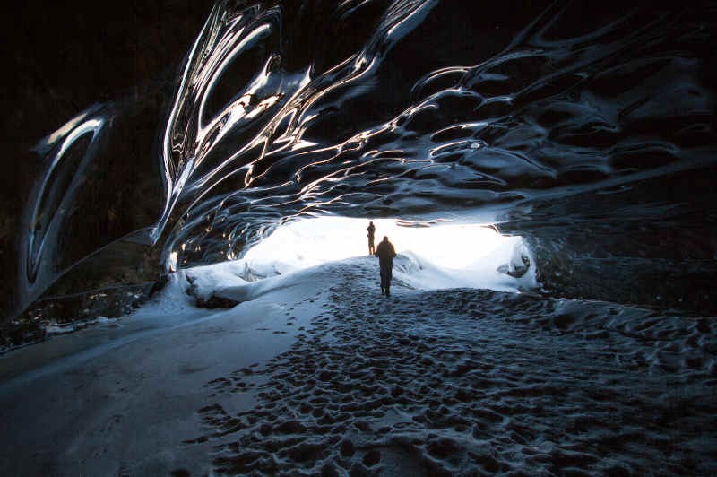 Trekkers navigate the Langjokull glacier in Iceland. Image: Getty