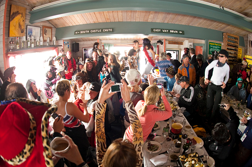 apres-ski at Aspen