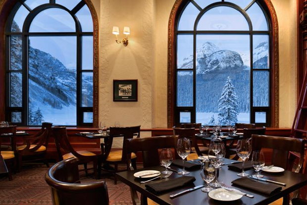 Restaurant with amazing views of Lake Louise