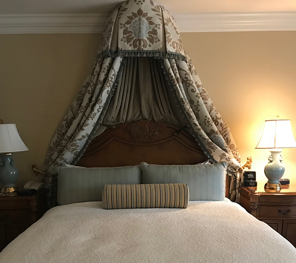 Bed at The Broadmoor, Colorado
