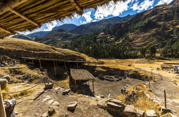 Peru ruins Chavin de Huantar