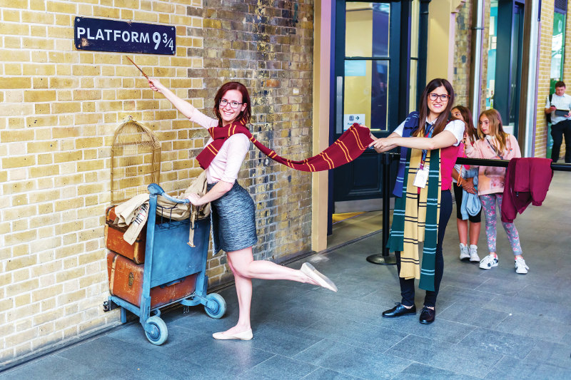 Fictional train platform at Kings Cross Station
