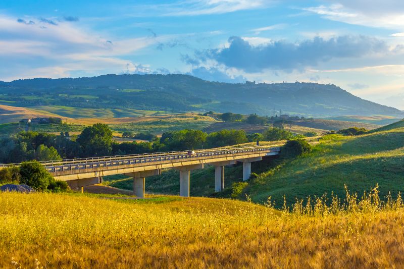 Road winding through Italy.
