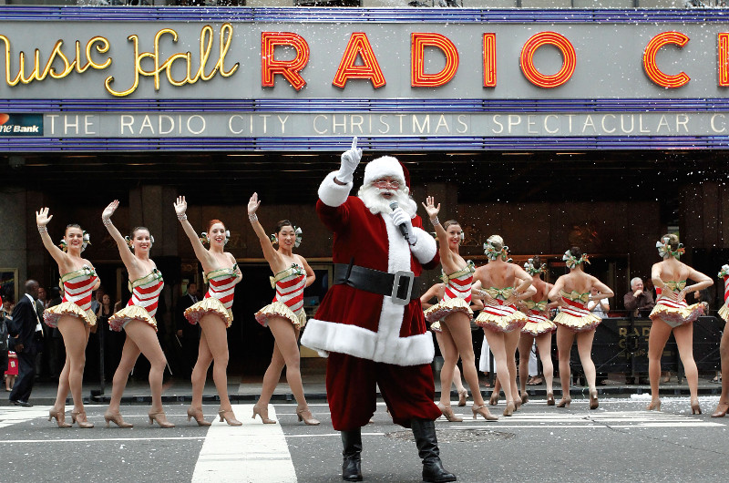Santa in winter in NYC.