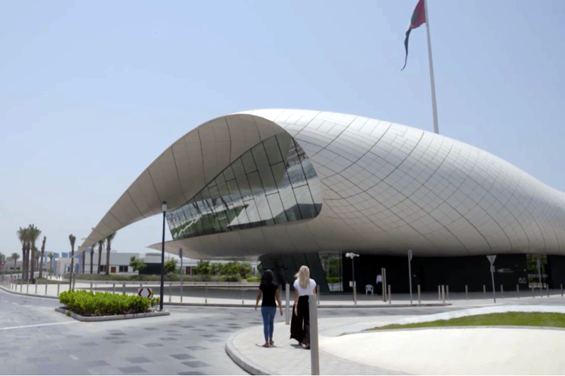 Women outside Etihad museum