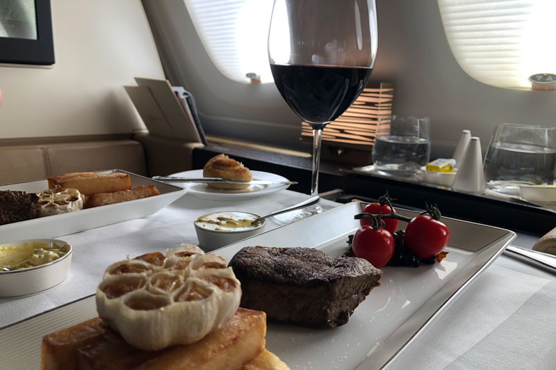 Example of dinner served in Etihad First