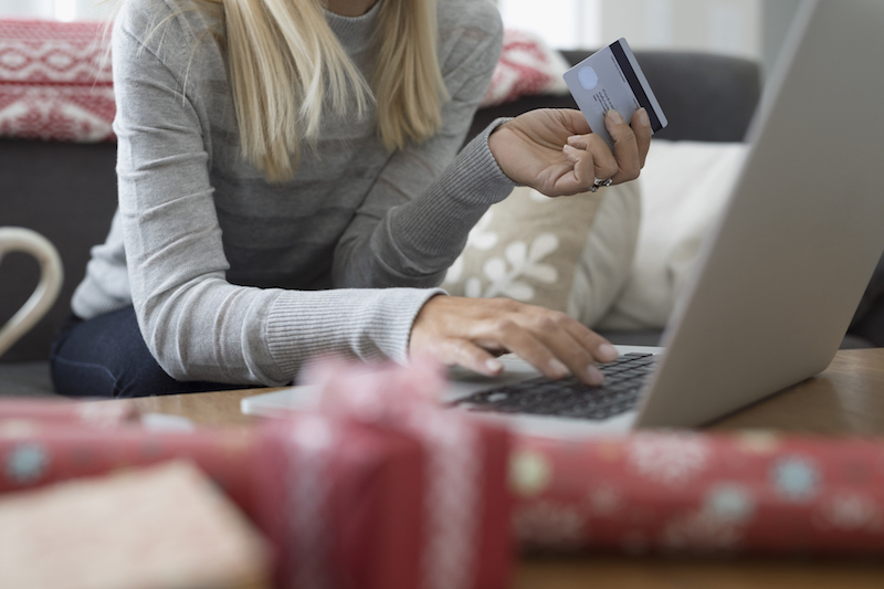 online Christmas shopping