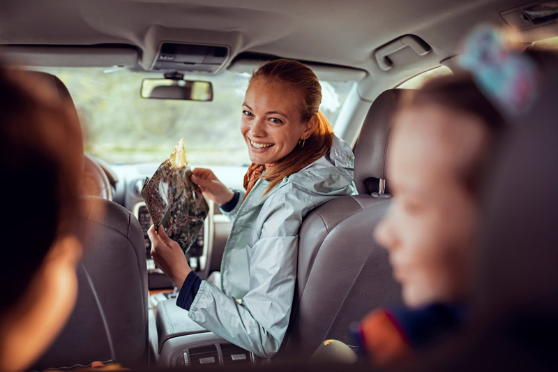 entertaining kids on road trips and long haul flights