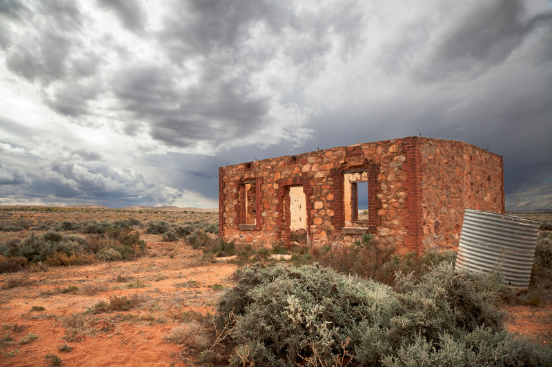 abandoned house in outback