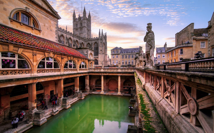 roman baths in bath, england