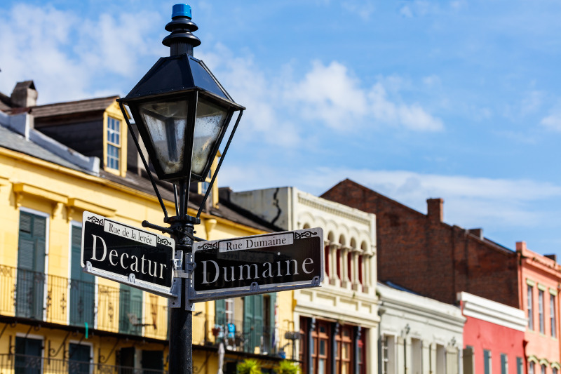 Street signs in French, French Quarter, New Orleans, USA