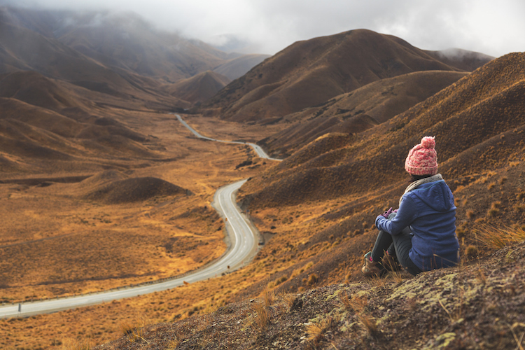 girl mountain hiking new zealand