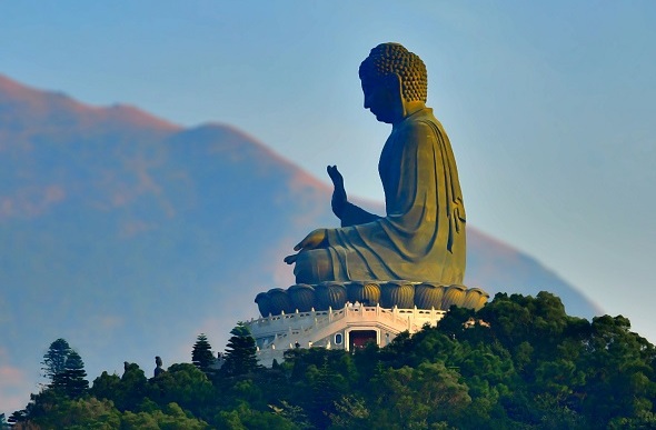 seated buddha, tian tan buddha hong kong