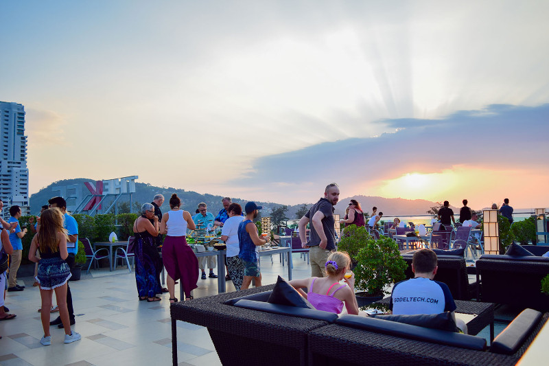 rooftop bar in phuket
