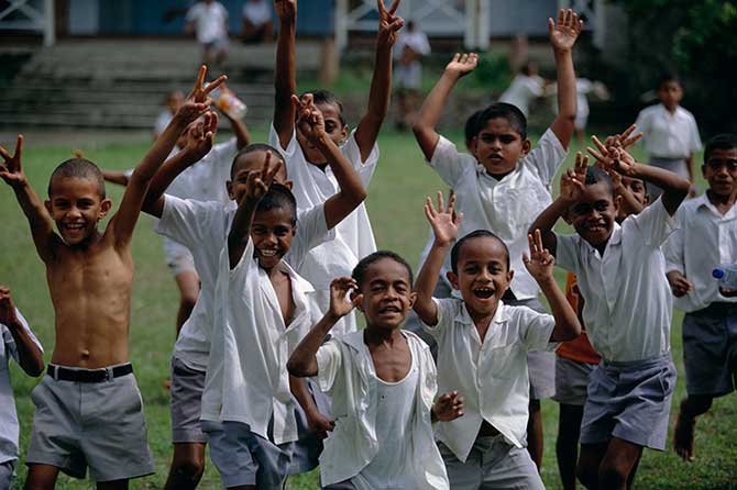Happy Fijian children 