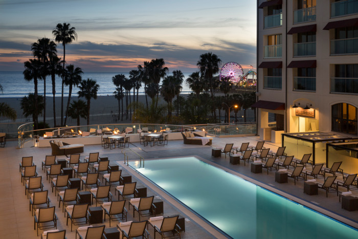 loews santa monica pool at sunset