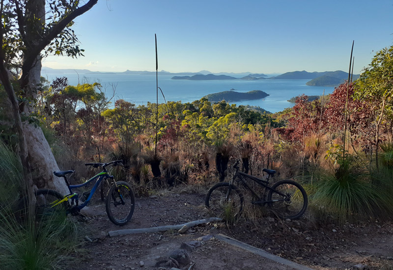Mount Rooper mountain biking Airlie beach