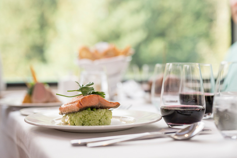 fine food and wine aboard Rocky Mountaineer