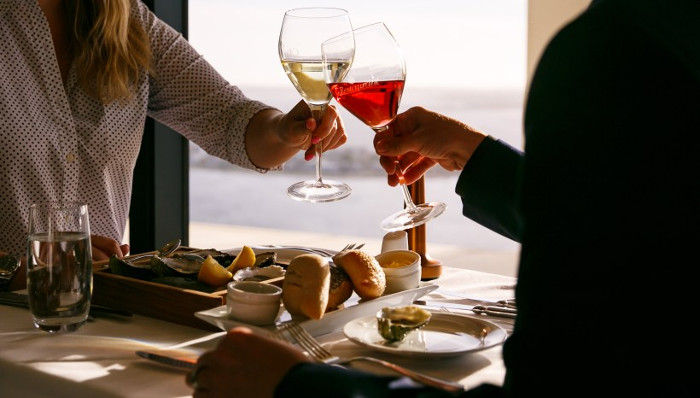 c restaurant perth couple cheers