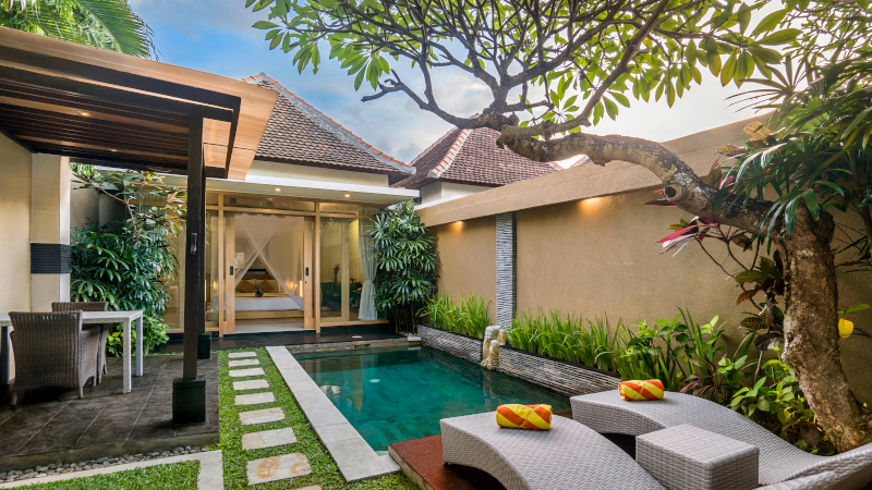 one bedroom pool villa
