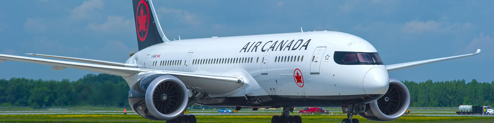 B787-8 Air Canada airplane