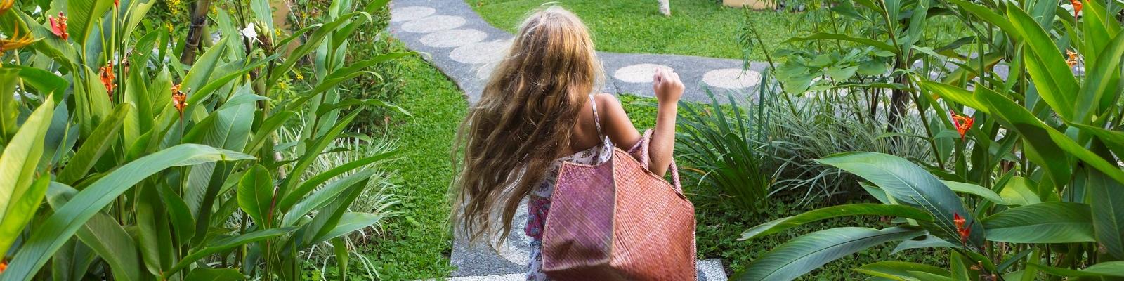 shopping in bali