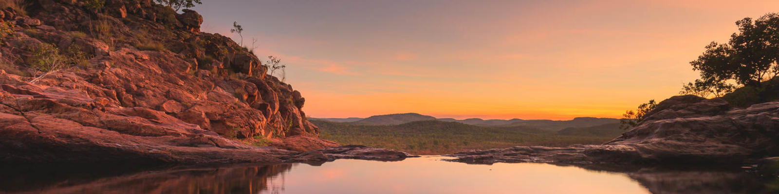 gunlom falls kakadu national park