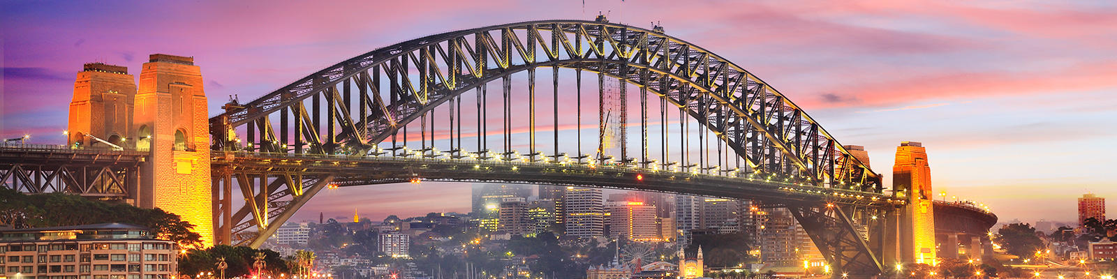 Sydney Harbour Bridge twinkles with lights at sunrise - Sydney spots to inspire creativity