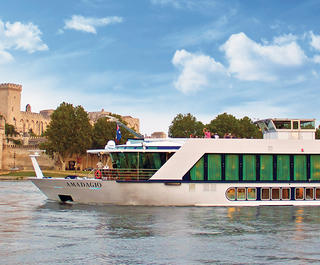 APT river cruise in Avignon France