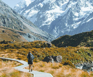 hiking in new zealand south island