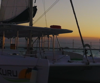 sunset cruise darwin