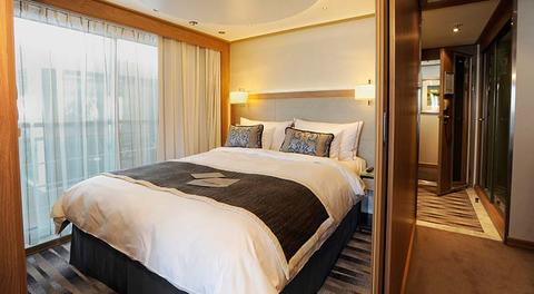 Explorer Suite