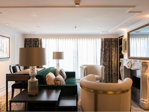 2-Bedroom Crystal Suite with French Balcony
