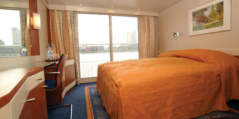 Deluxe Stateroom (Cat A)