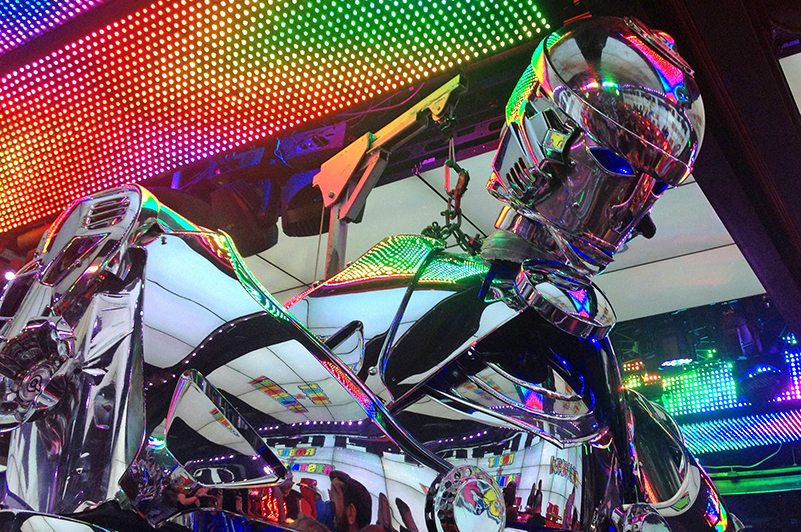 Robot Restaurant, Tokyo