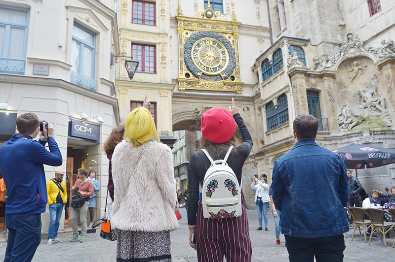 youth travellers exploring rouen