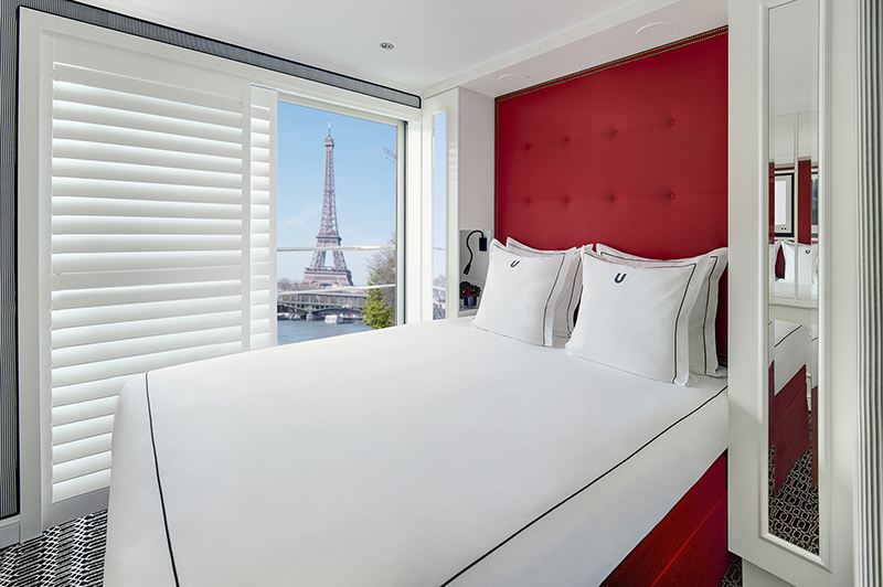 bedroom on the b u by uniworld