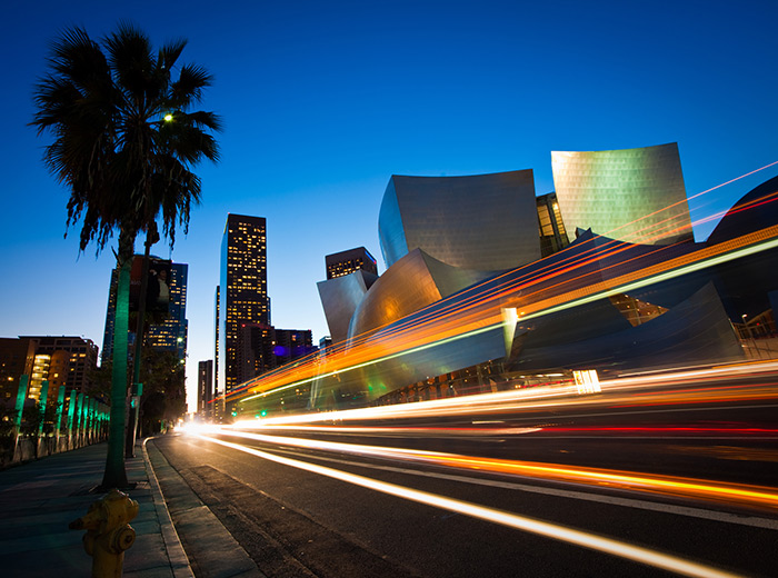 traffic in front of the Walt Disney Concert Hall