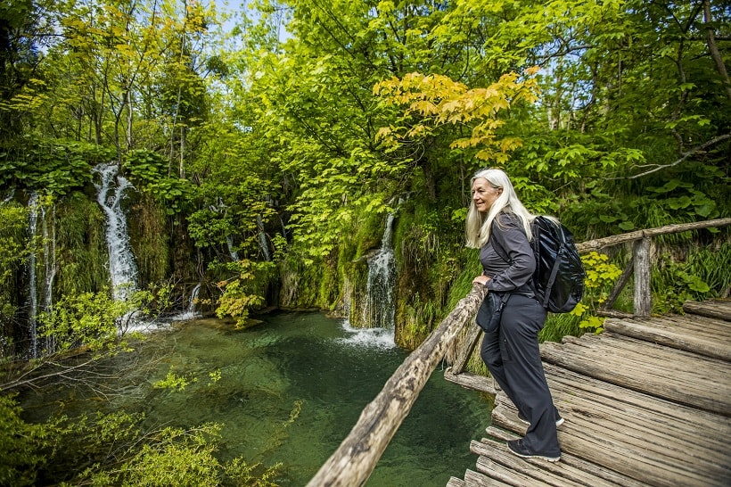 solo travel older woman