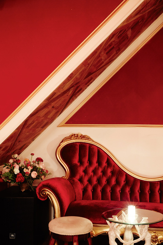 A red lounge in Brooklyn speakeasy Boudoir.