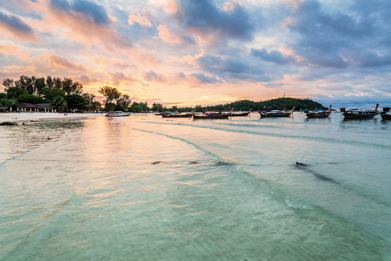 Sunrise over the beach in Koh Lipe